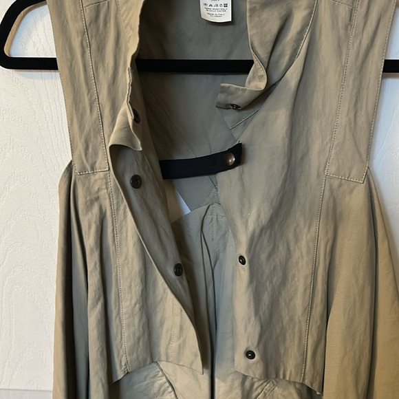 Sarah Pacini Olive Sleeveless Draped Top — Size 8–10 (SP 2) - Picture 8 of 14